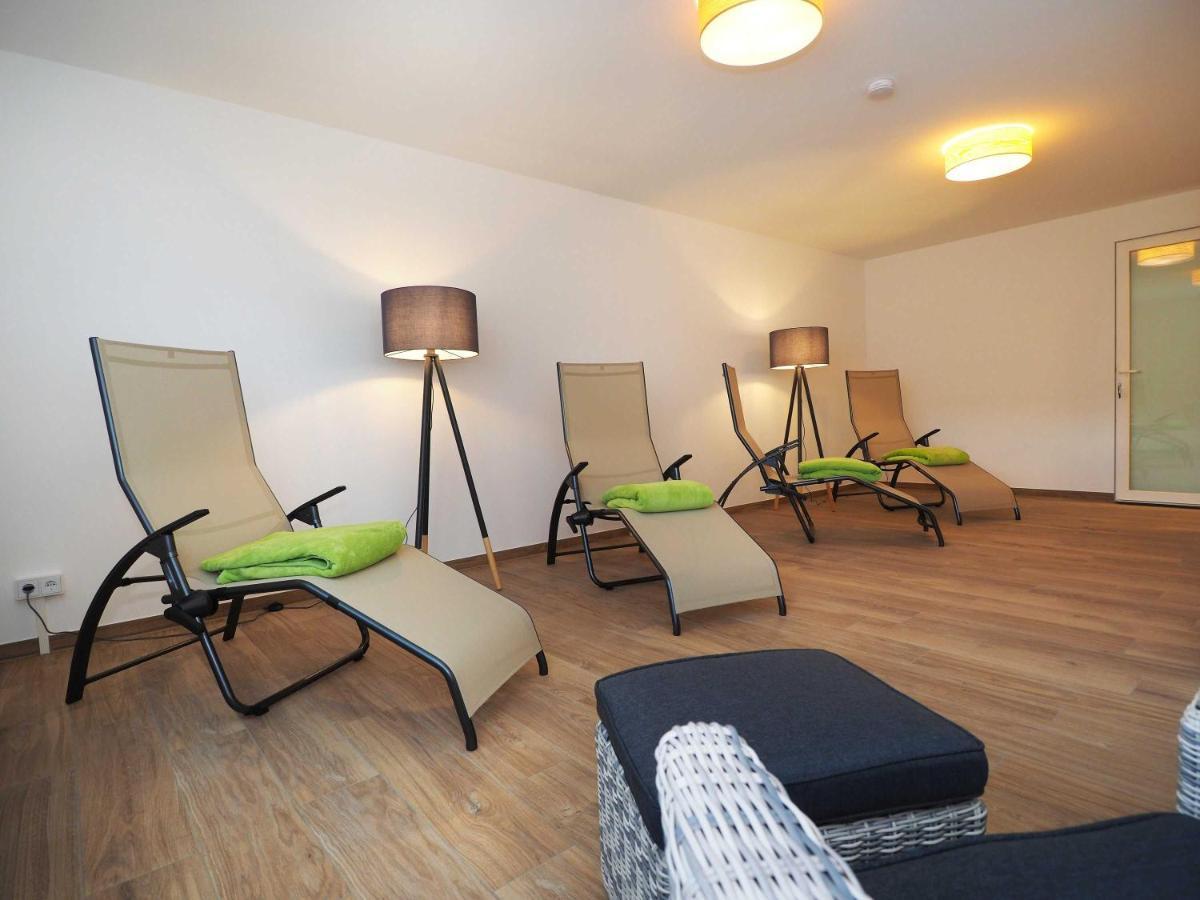 Appartement Mondstein mit Penthouseflair - Oase am Haff Garz  Exterior foto